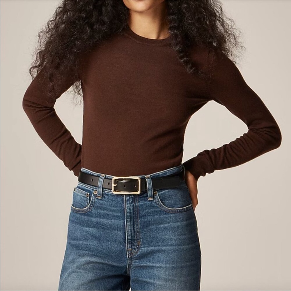 NEW Carolyn fitted crewneck sweater in merino wool French Press CB924 $98 Medium